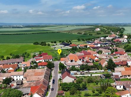 . | Prodej - pozemek pro bydlení, 1 020 m²