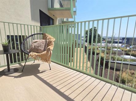 . | Pronájem bytu, 1+kk, 36 m²