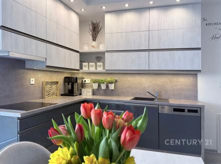 . | Prodej bytu, 2+kk, 62 m²