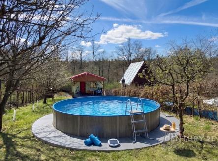 . | Prodej - pozemek, zahrada, 380 m²