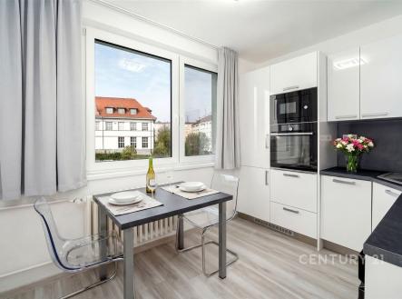 . | Pronájem bytu, 1+1, 33 m²