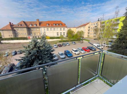 . | Pronájem bytu, 1+1, 33 m²