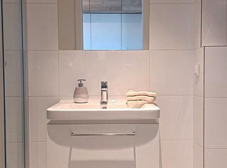 . | Pronájem bytu, 1+kk, 21 m²
