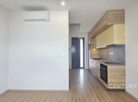 . | Pronájem bytu, 1+kk, 21 m²
