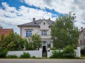 Prodej - dům/vila, 633 m²