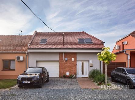 . | Prodej - dům/vila, 260 m²