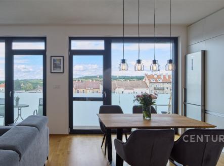 . | Prodej bytu, 3+kk, 91 m²