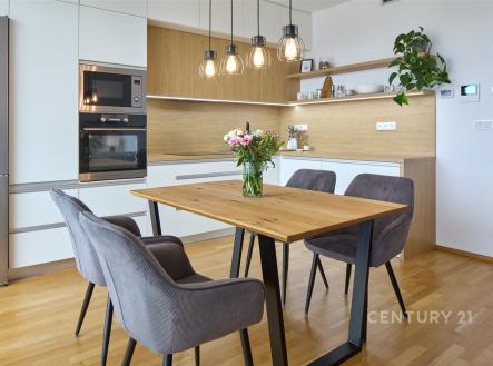 . | Prodej bytu, 3+kk, 91 m²