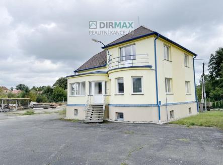 Prodej - dům/vila, 580 m²