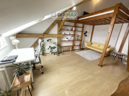 04-1.jpeg | Pronájem bytu, 1+kk, 33 m²