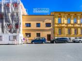 Prodej - nájemní dům, 330 m²