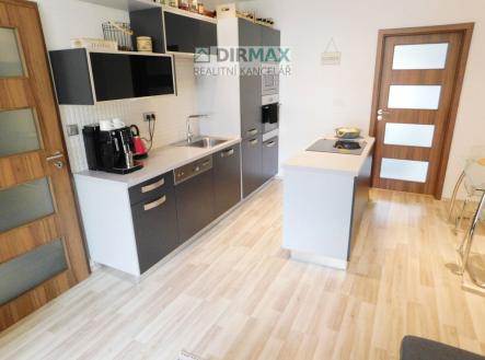 02.jpg | Pronájem bytu, 2+kk, 52 m²