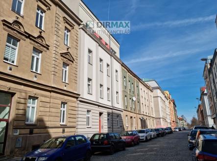 plzenecka-31.jpg | Pronájem bytu, 1+kk, 22 m²