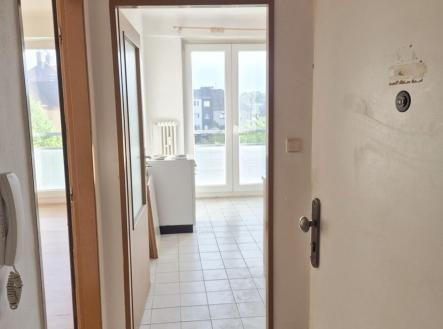 whatsapp-image-2026-05-05-at-08.29.23.jpg | Pronájem bytu, 2+1, 50 m²