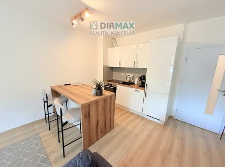 img-1710.jpeg | Pronájem bytu, 1+kk, 37 m²