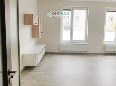 04-1.jpg | Pronájem bytu, 1+kk, 43 m²