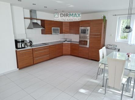 01.jpg | Prodej - dům/vila, 270 m²
