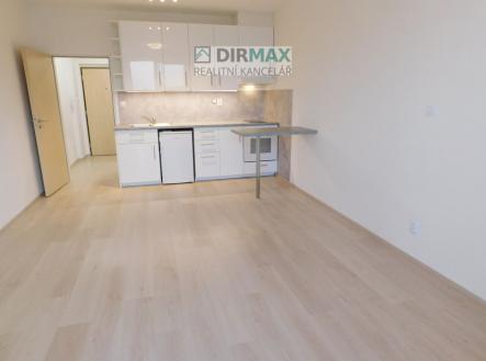 02-2.jpg | Pronájem bytu, 1+kk, 34 m²