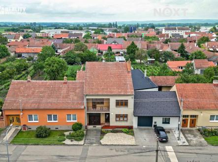 Prodej - dům/vila, 235 m²