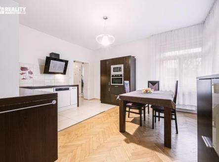 Prodej bytu, 4+kk, 151 m²