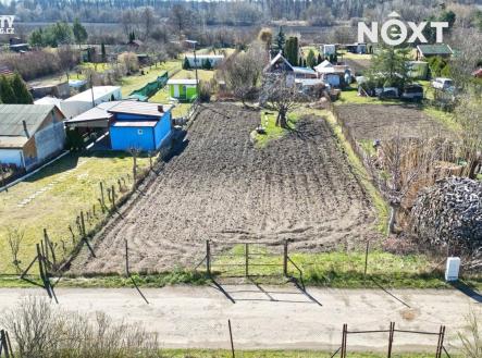 Prodej - pozemek, zahrada, 951 m²