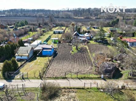 Prodej - pozemek, zahrada, 951 m²