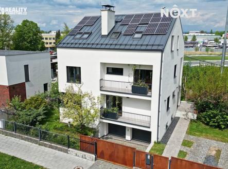 Prodej - dům/vila, 420 m²