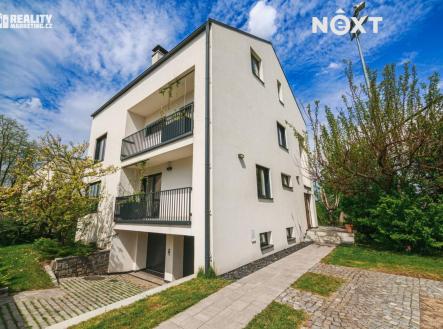 Prodej - dům/vila, 420 m²