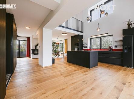 Prodej - dům/vila, 420 m²