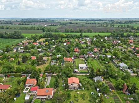 Prodej - pozemek, zahrada, 1 402 m²