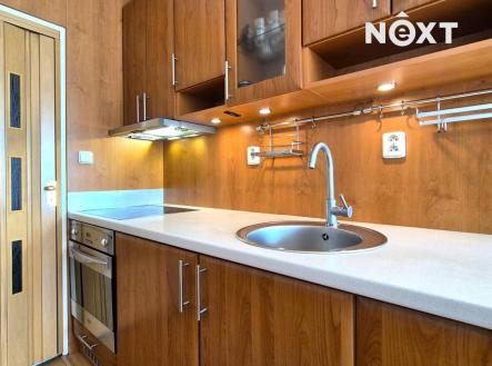 Pronájem bytu, 1+kk, 29 m²