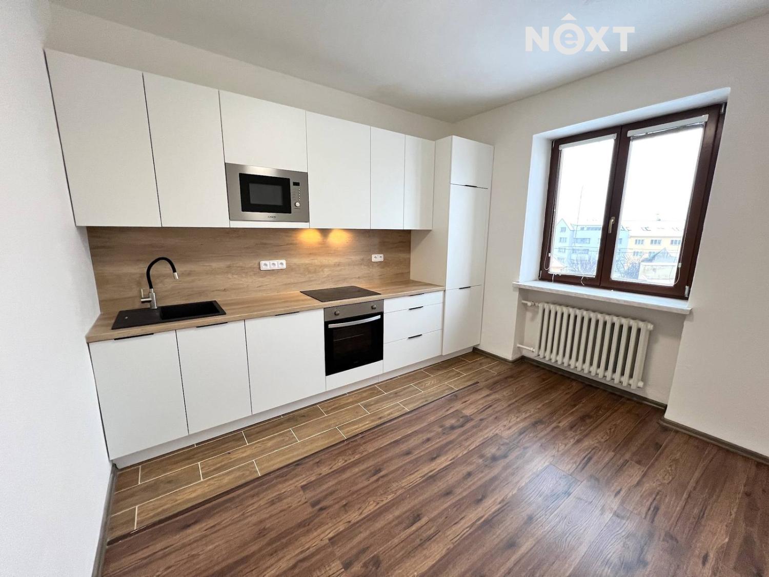 Pronájem byt 4+1, 100㎡