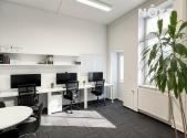 Pronájem - kanceláře, 194 m²
