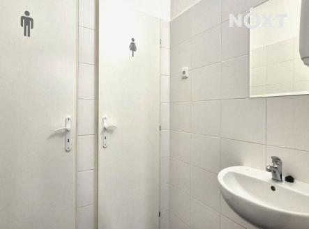 Pronájem - kanceláře, 47 m²