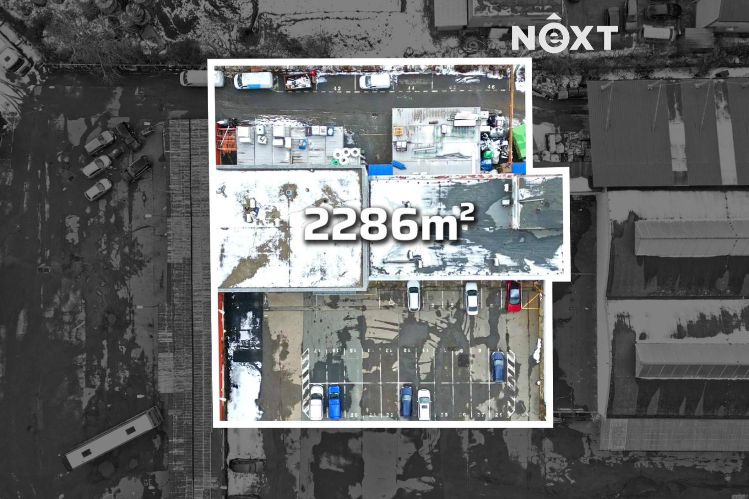 Prodej komerční Kanceláře, 2 018㎡