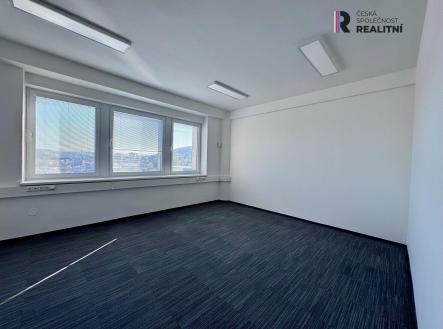 Pronájem - kanceláře, 30 m²