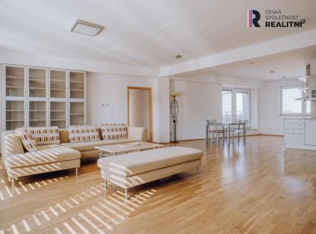 Prodej bytu, 6+kk, 178 m²