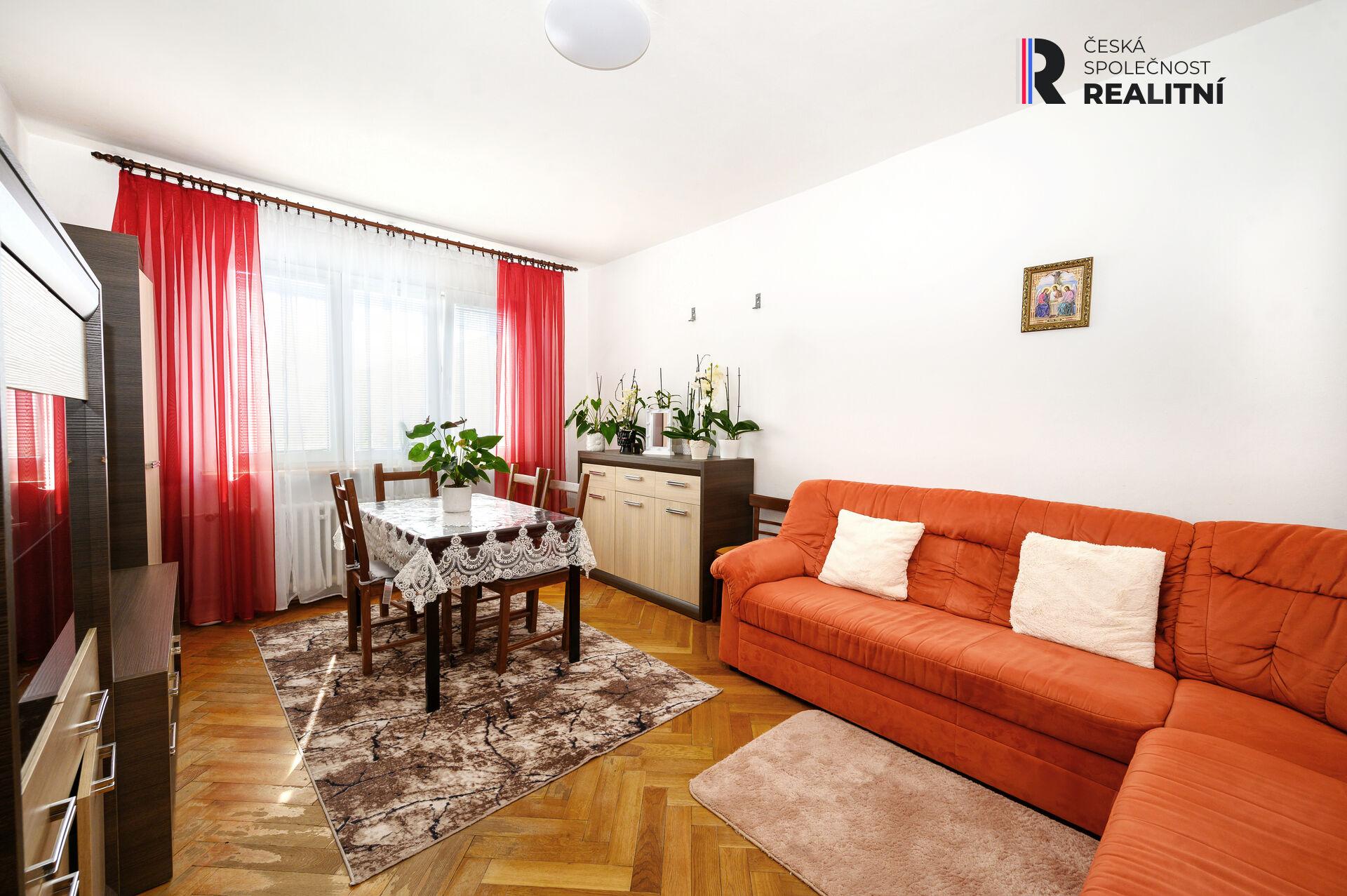 Prodej bytu 2+1 (53 m2) se sklepní kójí, Zlín - Bartošova čtvrť, ul. M.Knesla.