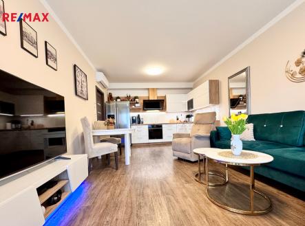 Prodej bytu, 2+kk, 83 m² obrázek