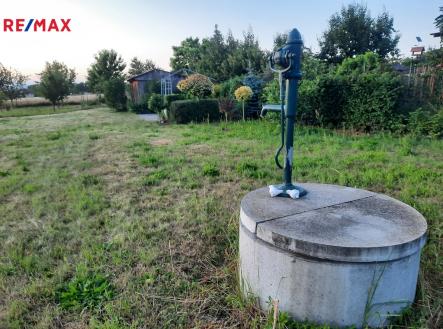 20250707-203237-1.jpg | Pronájem - pozemek, zahrada, 1 000 m²