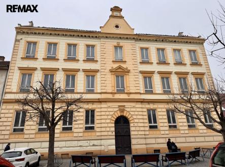 img-6858.jpeg | Prodej - nájemní dům, 2 396 m²