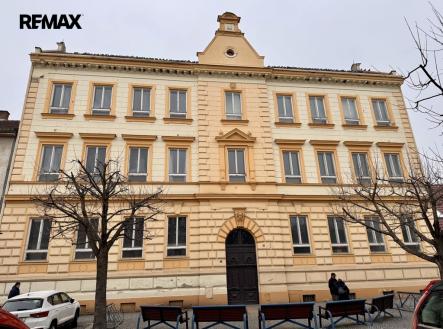 img-6858.jpeg | Prodej - nájemní dům, 2 396 m²