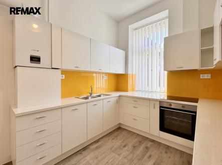img-7329.jpeg | Pronájem bytu, 2+kk, 87 m²