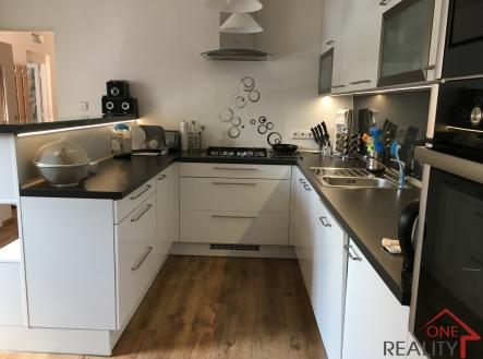Prodej bytu, 3+1, 84 m² obrázek