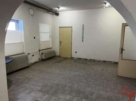 IMG_1750 | Pronájem - komerční objekt, sklad, 100 m²