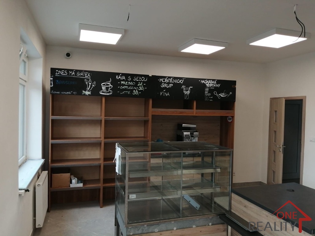 82C179BF-E2C7-4F83-BAC9-ACE081EF0554_1_105_c