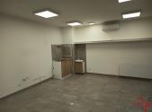 Pronájem - obchodní prostor, 56 m²