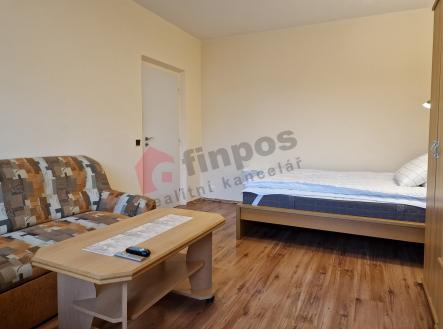 Pronájem bytu, 1+1, 37 m²