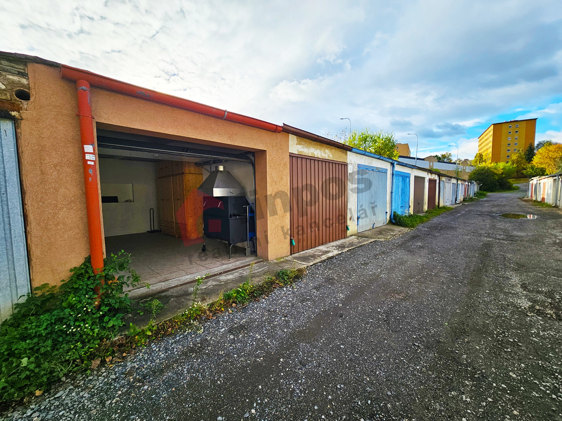 Prodej Garáže 20m2, lokalita u Kauflandu - Mělník