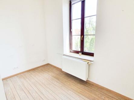 . | Pronájem bytu, 2+kk, 48 m²